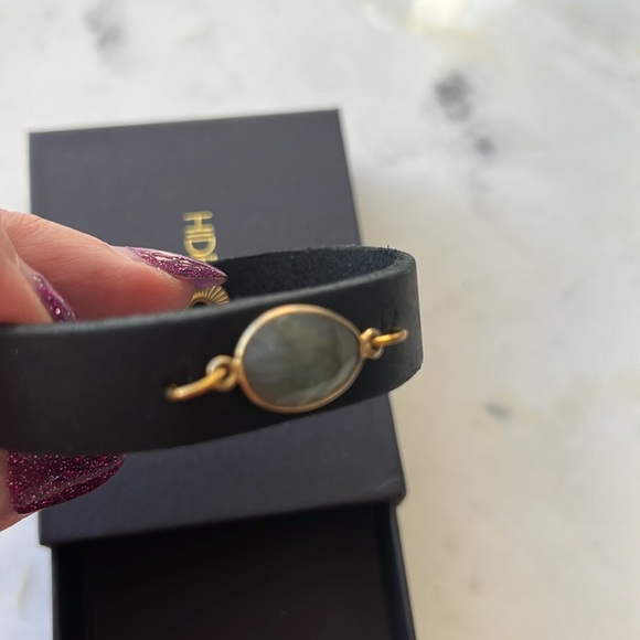 Black Leather Bracelet with Labrodite Gemstone NWOT - Picture 9 of 11